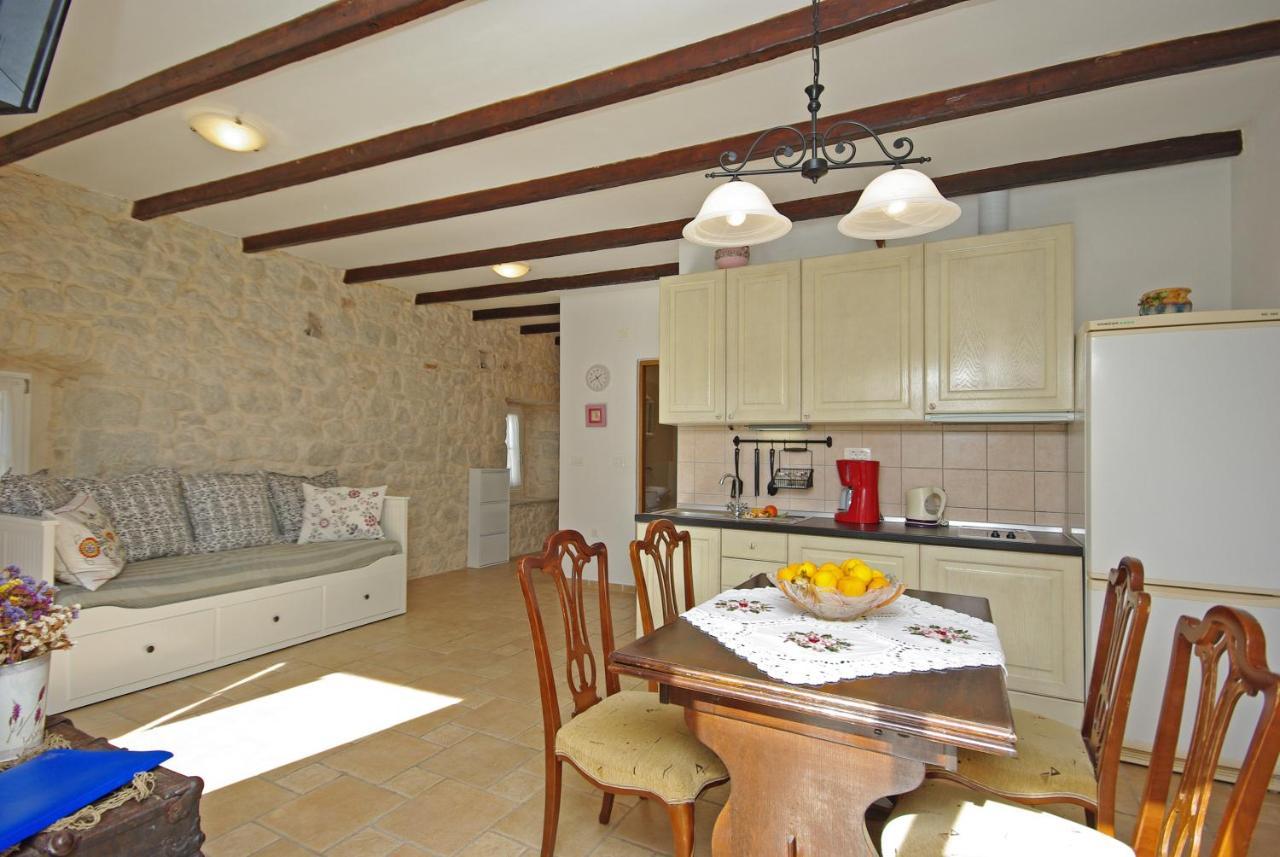 Steinhaus Dalmatien Appartement *